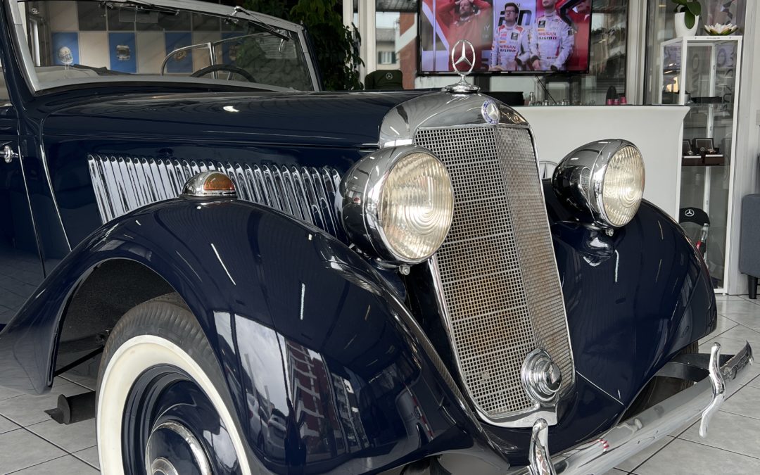 Il Blu dell’Eleganza: Restauro Parziale della Mercedes-Benz 170 V del 1938